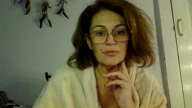 RubyyRosee online show from 11-14-25, 02:27