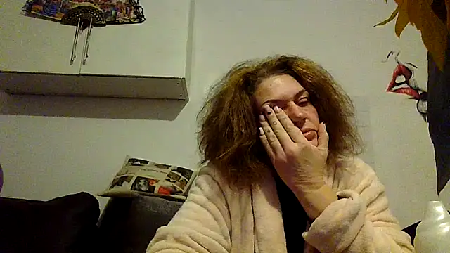 RubyyRosee online show from 11-25-25, 06:46