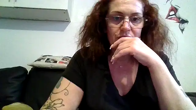 Snapshot of RubyyRosee chatting on 05-08-26, 05:46 RubyyRosee online show from 05-08-26, 05:46