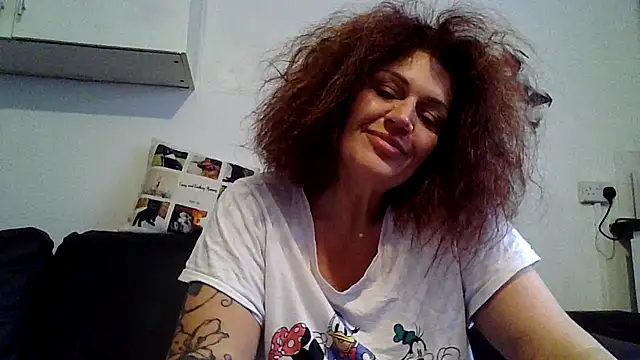 Snapshot of RubyyRosee chatting on 05-31-26, 05:37 RubyyRosee online show from 05-31-26, 05:37
