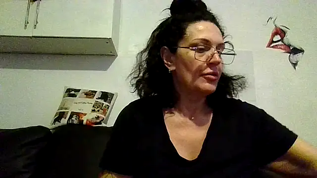 Snapshot of RubyyRosee chatting on 06-08-26, 05:30 RubyyRosee online show from 06-08-26, 05:30