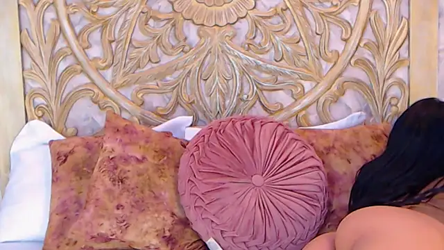 MelodyCarsson online show from 11-14-25, 12:04