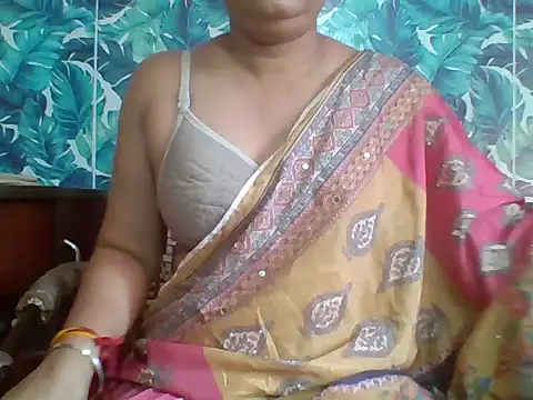 Snapshot of Marathi_q4een01 chatting on 05-15-26, 03:57 Marathi q4een01 online show from 05-15-26, 03:57