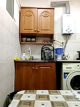 Saidka kis online show from 10-21-25, 03:57