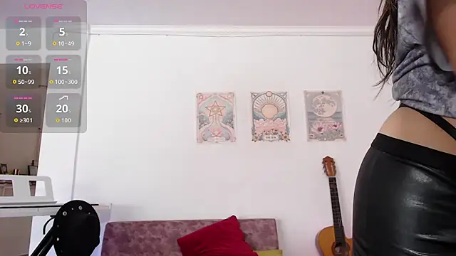 Susanahendrix online show from 09-21-25, 06:20