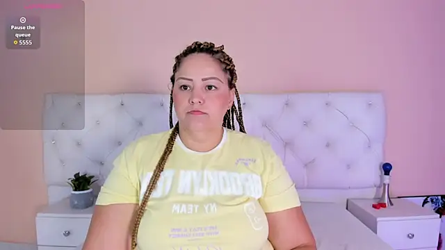 katte landerr online show from 10-29-25, 01:24