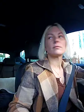 Snapshot of Sunny-Sin chatting on 10-14-25, 08:48 Sunny-Sin online show from 10-14-25, 08:48