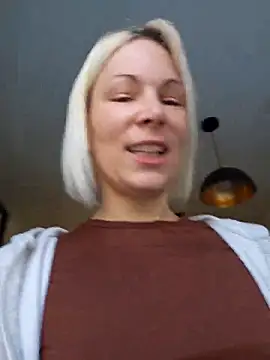 Snapshot of Sunny-Sin chatting on 02-15-26, 11:19 Sunny-Sin online show from 02-15-26, 11:19