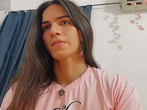 Snapshot of pyke_sm chatting on 10-15-25, 06:35 pyke sm online show from 10-15-25, 06:35