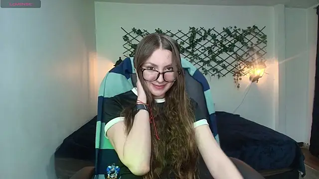 velvet  moon online show from 04-02-26, 12:52