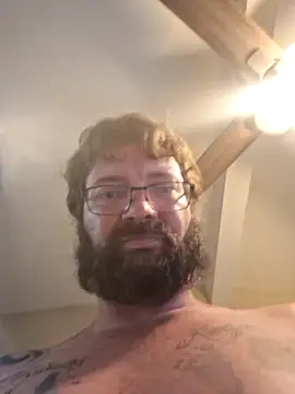 Snapshot of bigdaddypatches37 chatting on 09-28-25, 09:53 bigdaddypatches37 online show from 09-28-25, 09:53