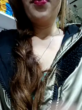 miss berlyn online show from 10-19-25, 02:12