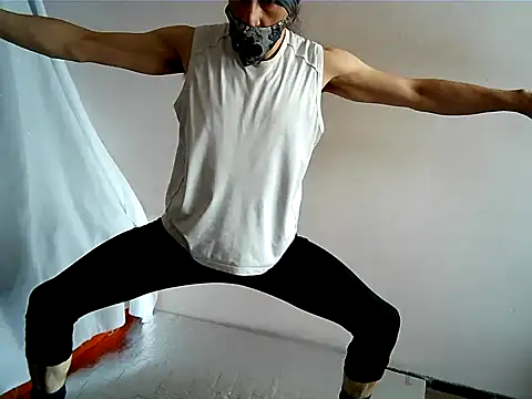 Snapshot of matrix70016 chatting on 09-11-25, 04:29 matrix70016 online show from 09-11-25, 04:29