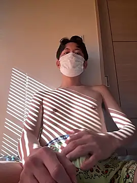 paroncho online show from 12-19-25, 01:23