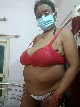 Snapshot of Barna_Love chatting on 04-30-26, 06:36 Barna Love online show from 04-30-26, 06:36