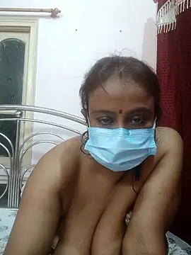 Snapshot of Barna_Love chatting on 05-17-26, 05:42 Barna Love online show from 05-17-26, 05:42