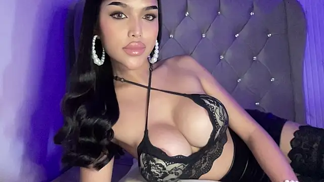 KhendraBrown online show from 04-10-26, 06:45