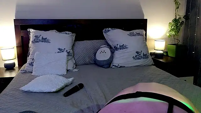  AlexaFlowers  online show from 03-20-26, 10:42