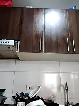 Snapshot of Megara_25 chatting on 02-21-26, 04:19 Megara 25 online show from 02-21-26, 04:19