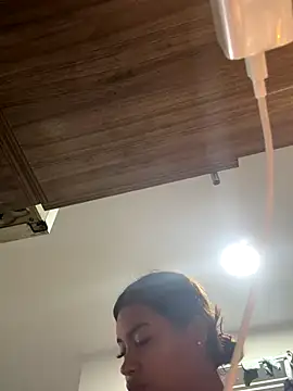 Snapshot of AmberMoss1 chatting on 10-02-25, 11:06 AmberMoss1 online show from 10-02-25, 11:06