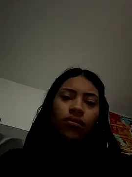 Snapshot of AmberMoss1 chatting on 10-25-25, 11:07 AmberMoss1 online show from 10-25-25, 11:07