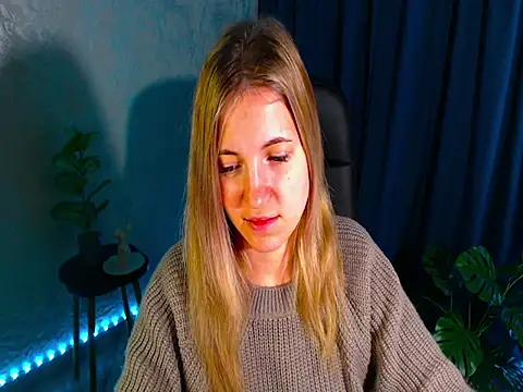 Snapshot of arlana_klart chatting on 09-15-25, 01:27 arlana klart online show from 09-15-25, 01:27