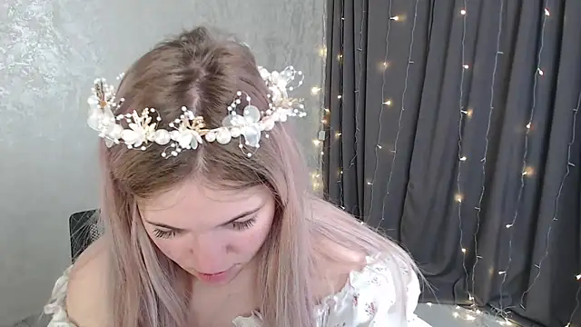 arlana klart online show from 02-10-26, 08:51