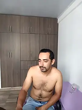 stivenlujan69 online show from 10-29-25, 02:08