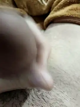 Snapshot of Zepe_12 chatting on 01-14-26, 10:14 Zepe 12 online show from 01-14-26, 10:14