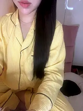 RubyBerry online show from 11-27-25, 04:36