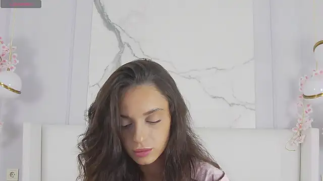 Snapshot of AdoraCortes chatting on 09-09-25, 05:07 AdoraCortes online show from 09-09-25, 05:07