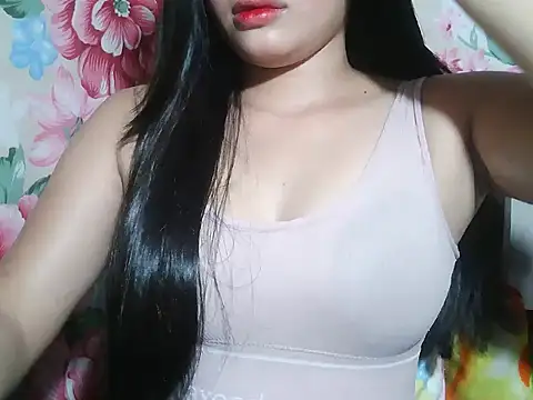 Katie Winslet online show from 11-07-25, 11:49