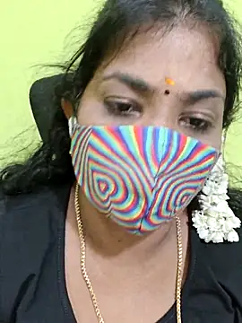 Snapshot of Tamil_Mithra chatting on 04-22-26, 09:49 Tamil Mithra online show from 04-22-26, 09:49