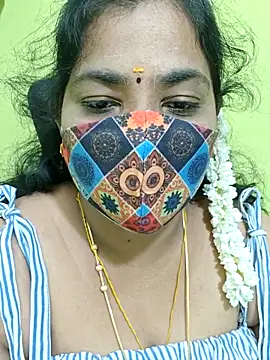 Snapshot of Tamil_Mithra chatting on 05-22-26, 09:26 Tamil Mithra online show from 05-22-26, 09:26