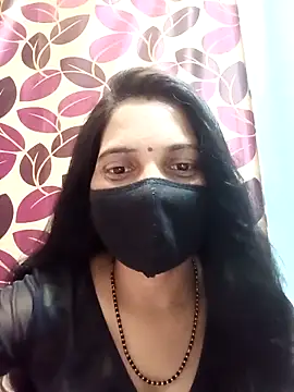 Snapshot of Payal-001 chatting on 09-09-25, 05:56 Payal-001 online show from 09-09-25, 05:56