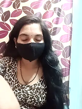 Snapshot of Payal-001 chatting on 09-29-25, 07:24 Payal-001 online show from 09-29-25, 07:24