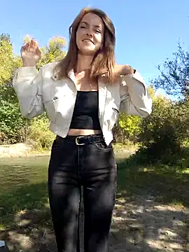 Snapshot of YOOUR_EVAA chatting on 09-21-25, 06:26 YOOUR EVAA online show from 09-21-25, 06:26