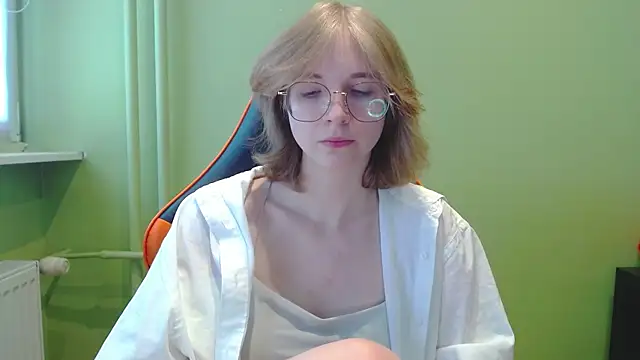 juicyPenny online show from 05-14-26, 06:31