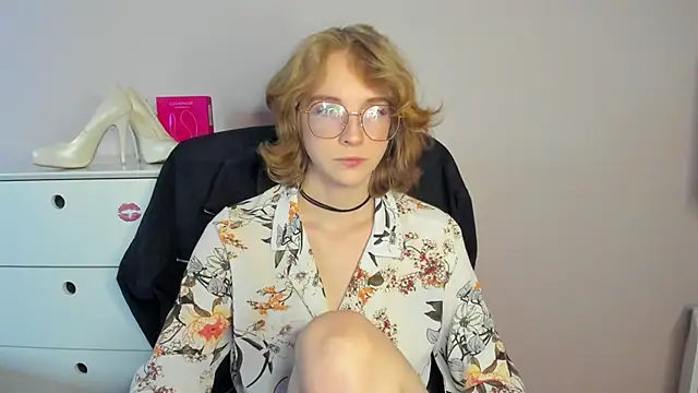 juicyPenny online show from 05-29-26, 06:22