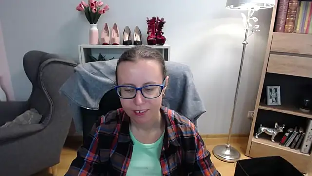 sweetxLizzy online show from 09-30-25, 04:28