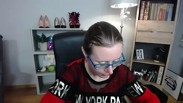 sweetxLizzy online show from 11-03-25, 05:20