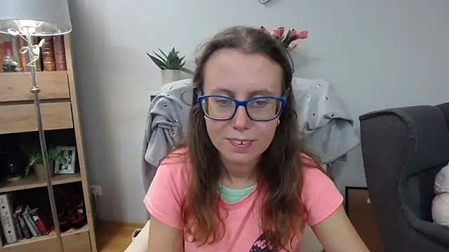Snapshot of sweetxLizzy chatting on 07-20-26, 04:27 sweetxLizzy online show from 07-20-26, 04:27