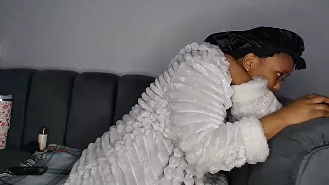 Abby 108 online show from 04-23-26, 07:16