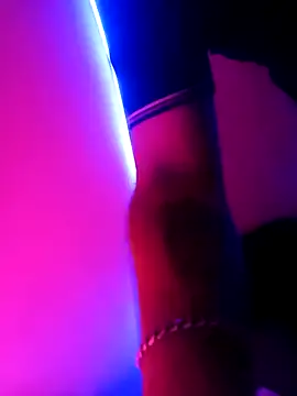 Snapshot of RandalHot chatting on 11-29-25, 06:38 RandalHot online show from 11-29-25, 06:38