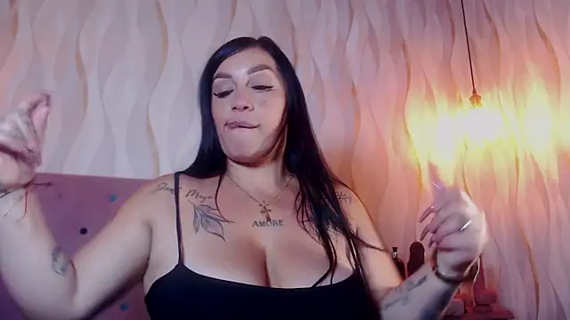 Naomi Braunx online show from 06-05-26, 06:13