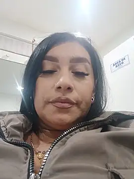 Naomi Braunx online show from 07-04-26, 11:38
