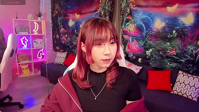 ClaraParks online show from 11-20-25, 07:13