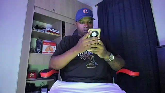 CorvisXnc0012 online show from 10-22-25, 04:46