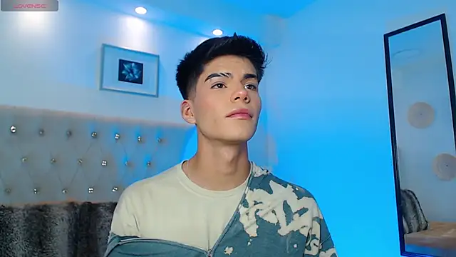 Snapshot of Dulcey_ chatting on 10-01-25, 05:24 Dulcey online show from 10-01-25, 05:24