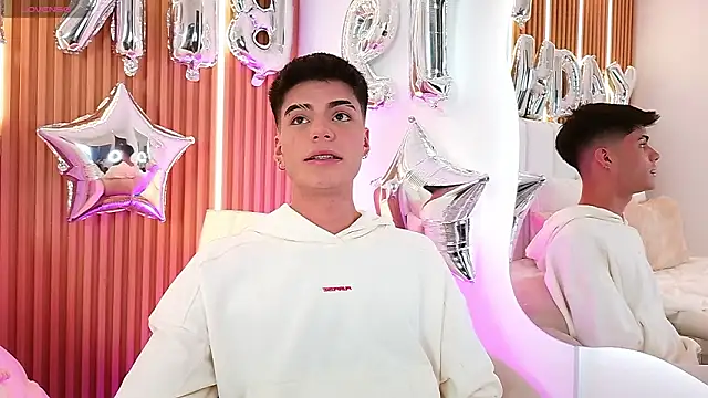 Dulcey  online show from 03-23-26, 06:28